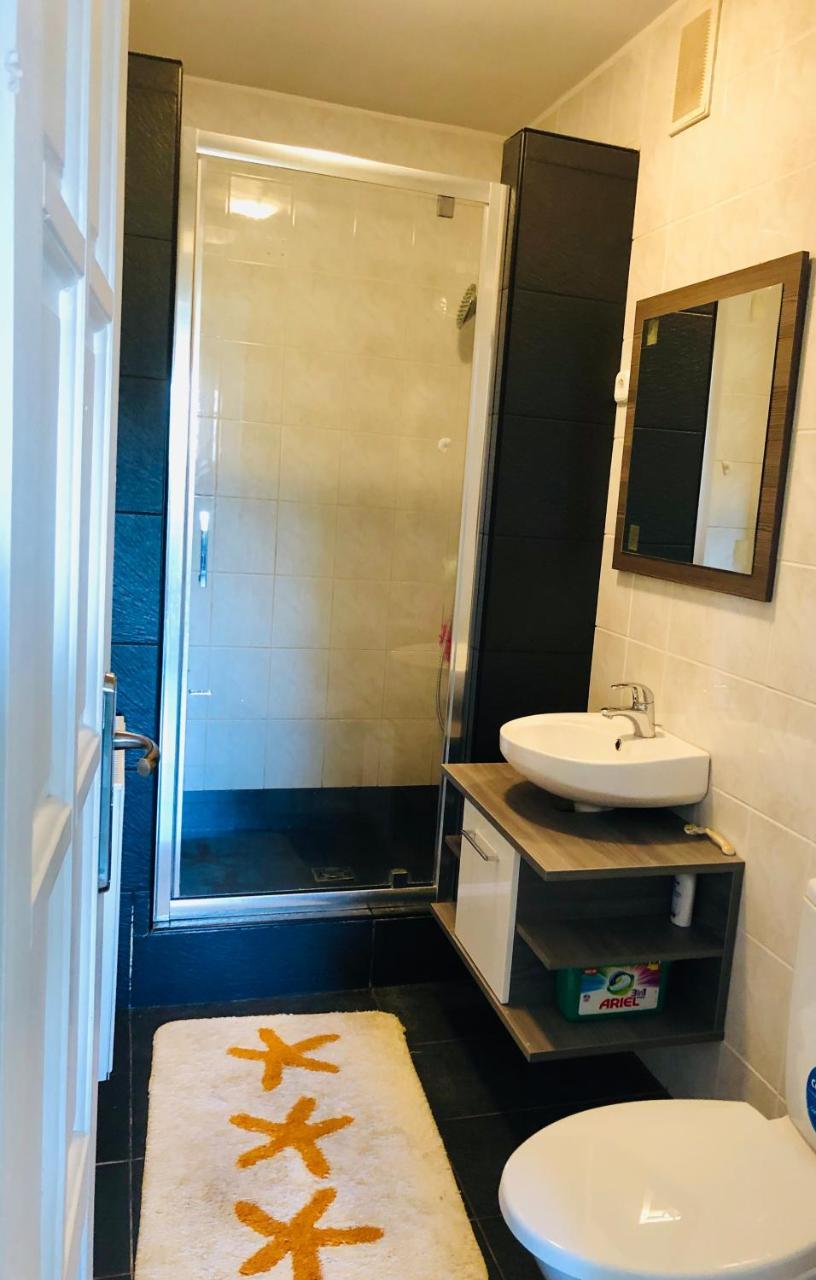 シオーフォクAkacvirag Apartmanアパートメント エクステリア 写真